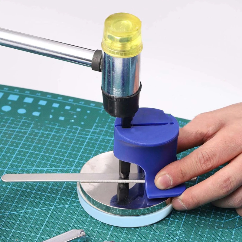 Banco da Lavoro per Stampaggio - Leatherwork Jewelry recensione e prezzo