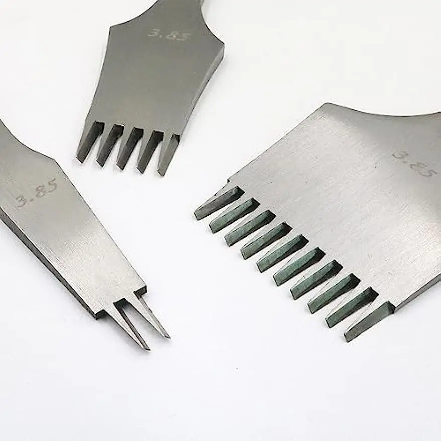 Set di punzoni in ferro dentel - Leather Punch Revolving recensione e prezzo