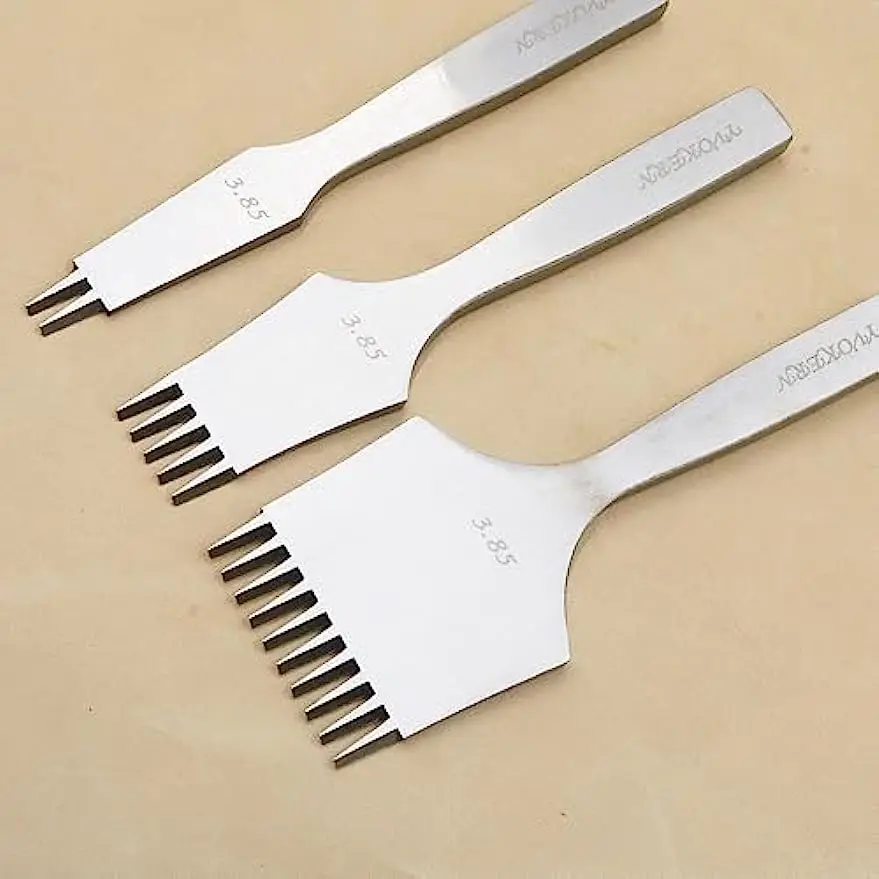 Set di punzoni in ferro dentel - Leather Punch Revolving recensione e prezzo